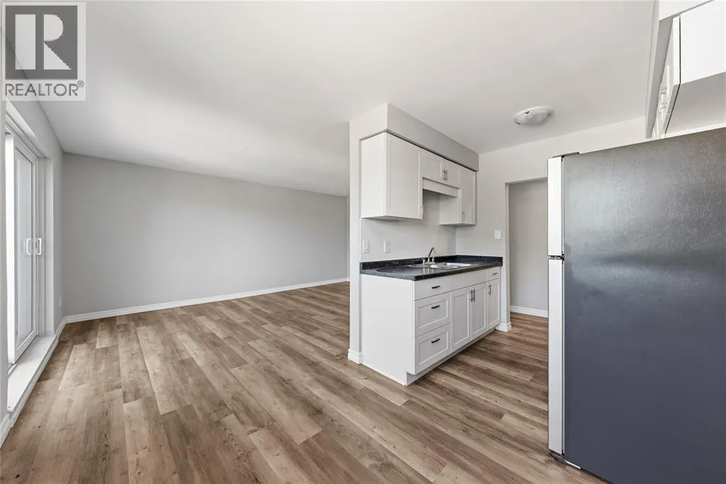 950 Eastlawn AVENUE Unit# 10, 22, 29
