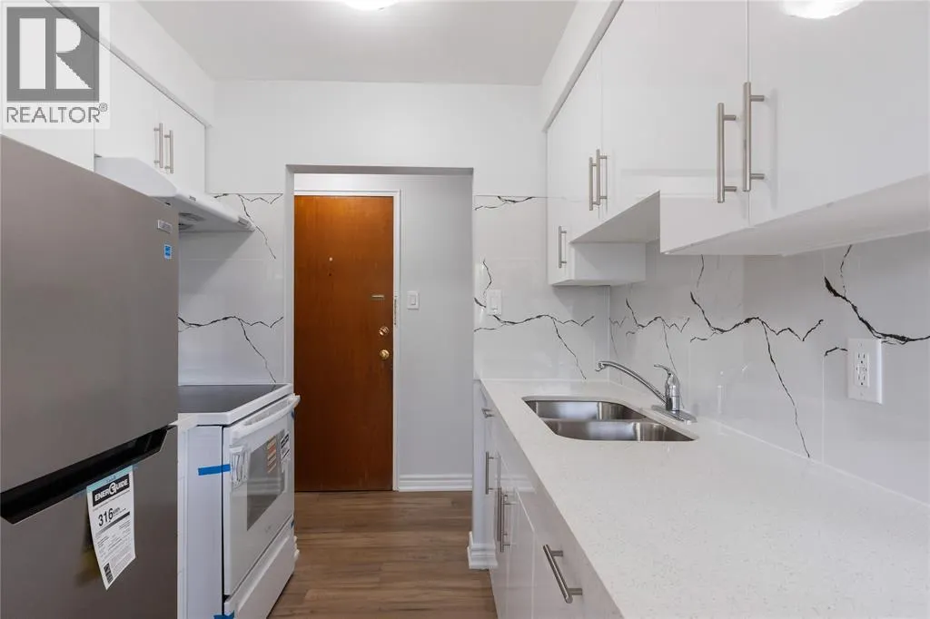 950 Eastlawn AVENUE Unit# 10, 22, 29