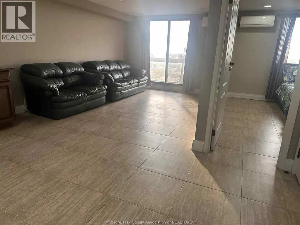 150 PARK Unit# 1711