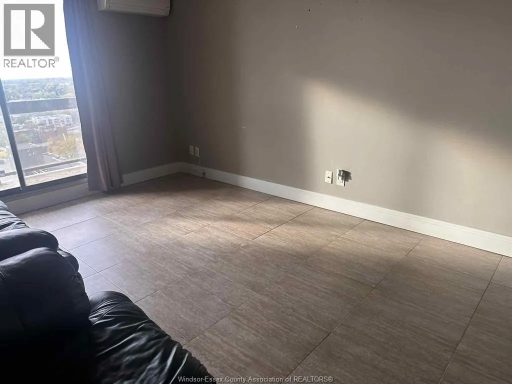 150 PARK Unit# 1711
