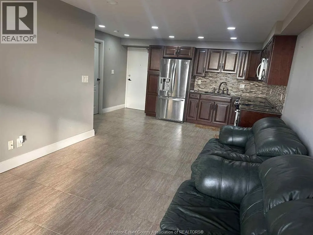 150 PARK Unit# 1711