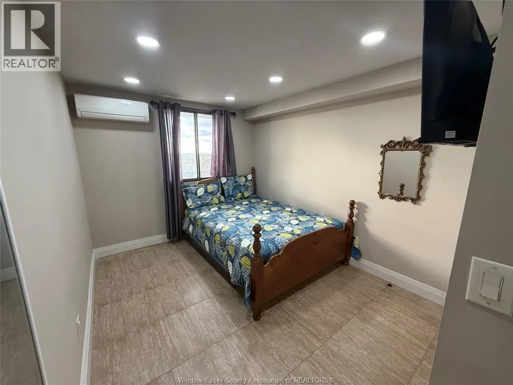 150 PARK Unit# 1711