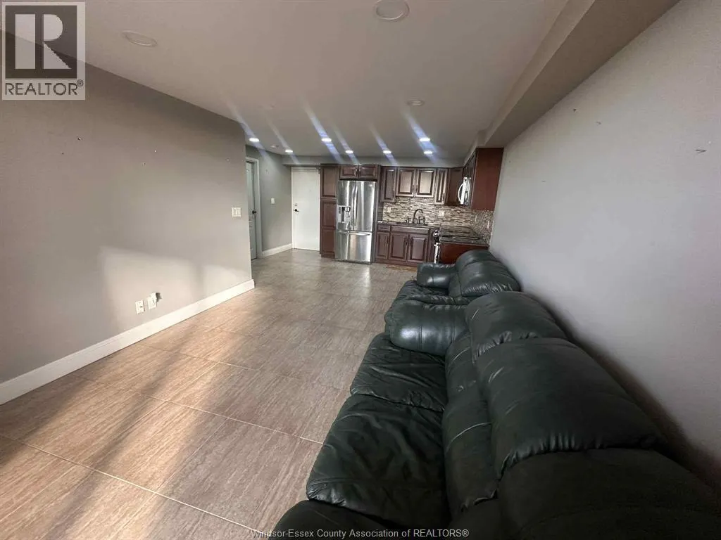 150 PARK Unit# 1711