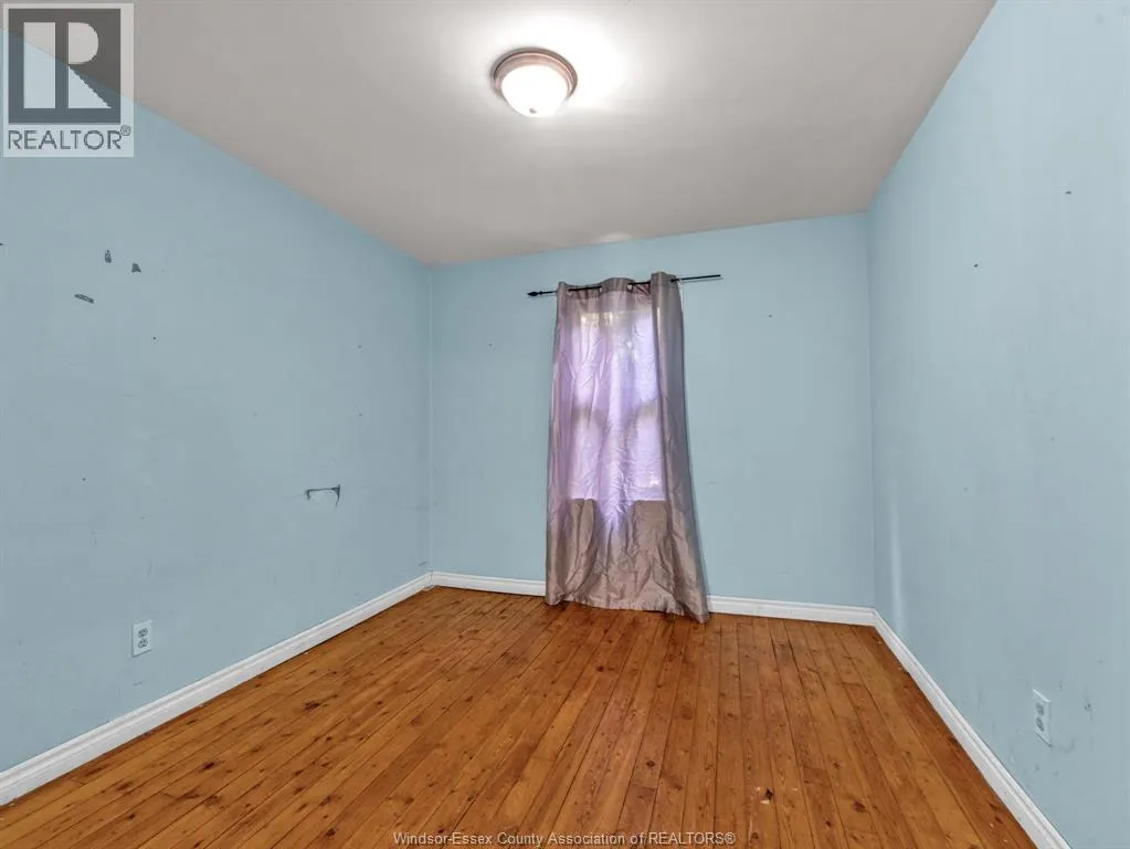 920 MERSEA RD 6