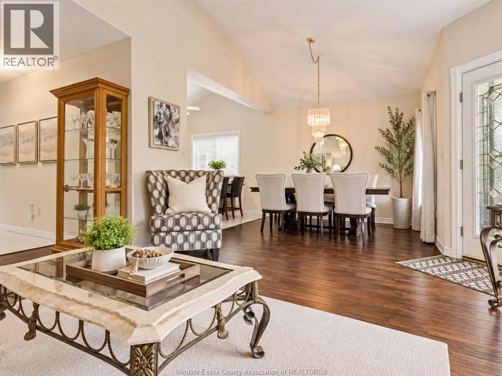 393 TUSCANY CRESCENT