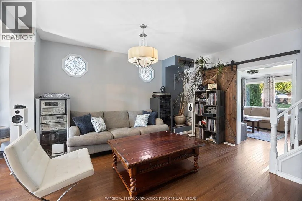117 HUNTER DRIVE