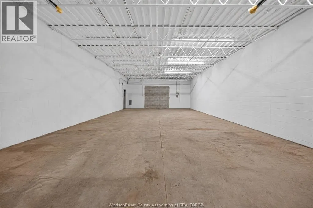 851 DIVISION ROAD
