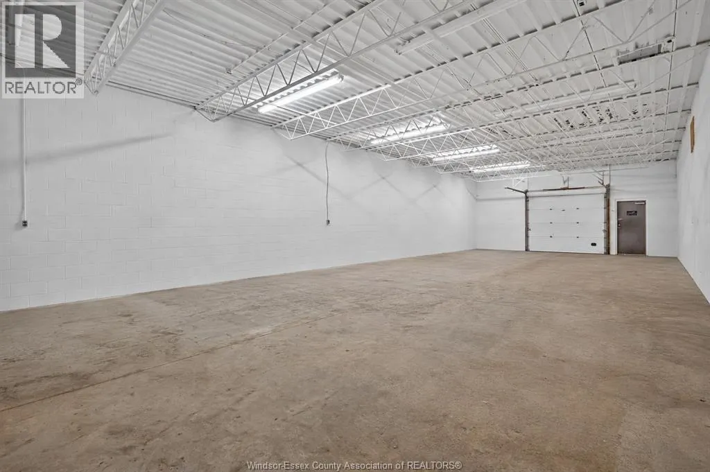851 DIVISION ROAD