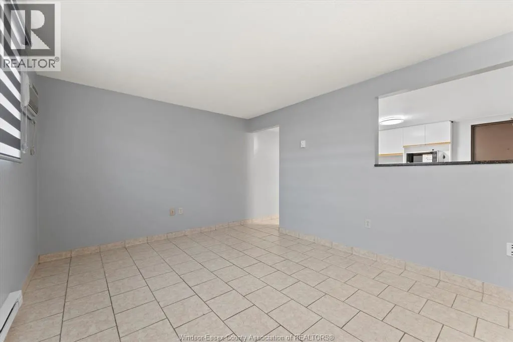 1160 HOWARD Unit# 104