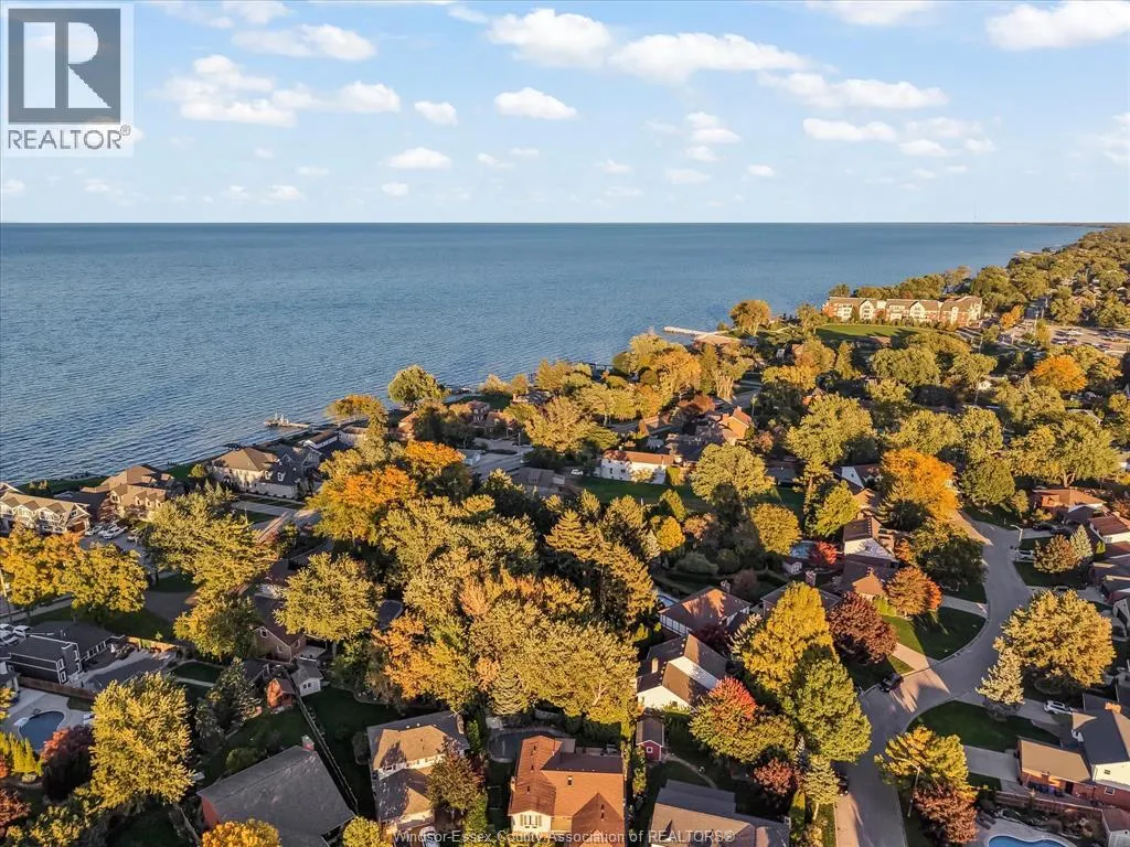 13231-33 Riverside DRIVE East