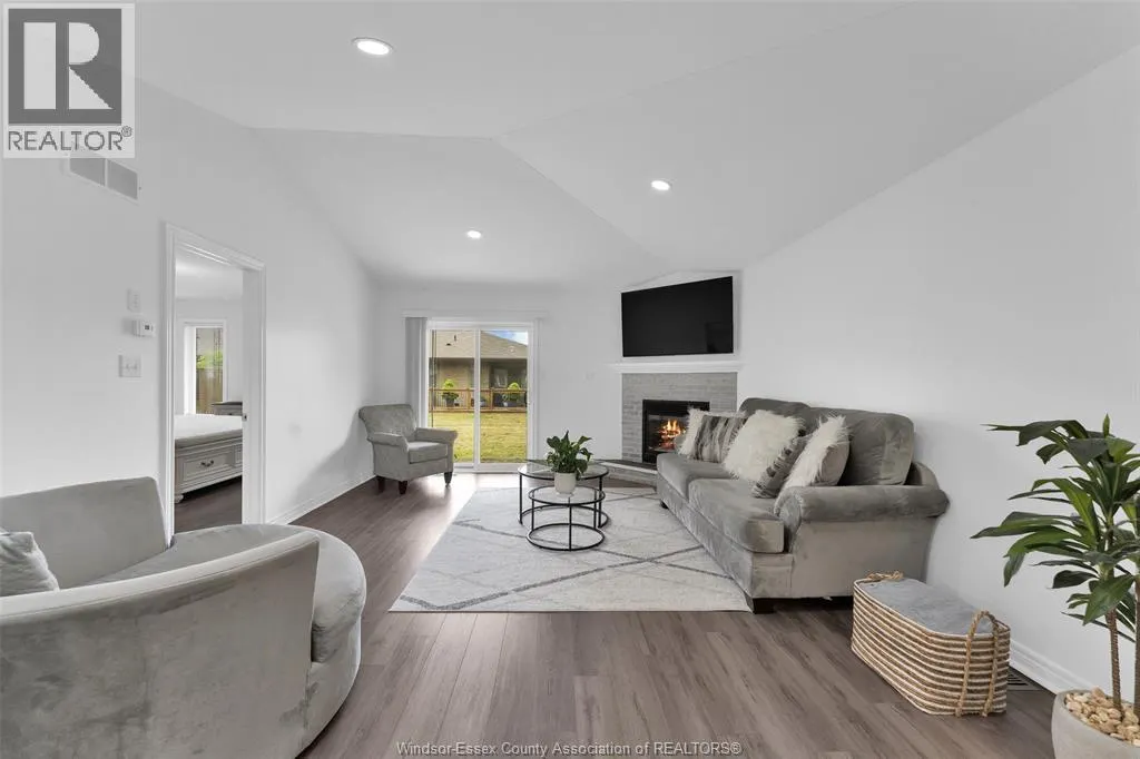 11146 FIRGROVE