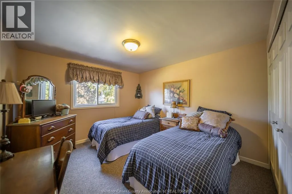 142 JEFFREY PLACE