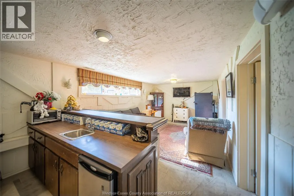 142 JEFFREY PLACE