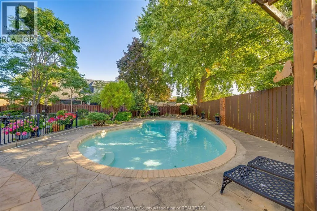 142 JEFFREY PLACE