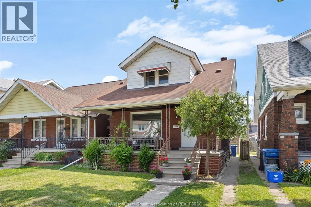 1118 LOUIS AVENUE