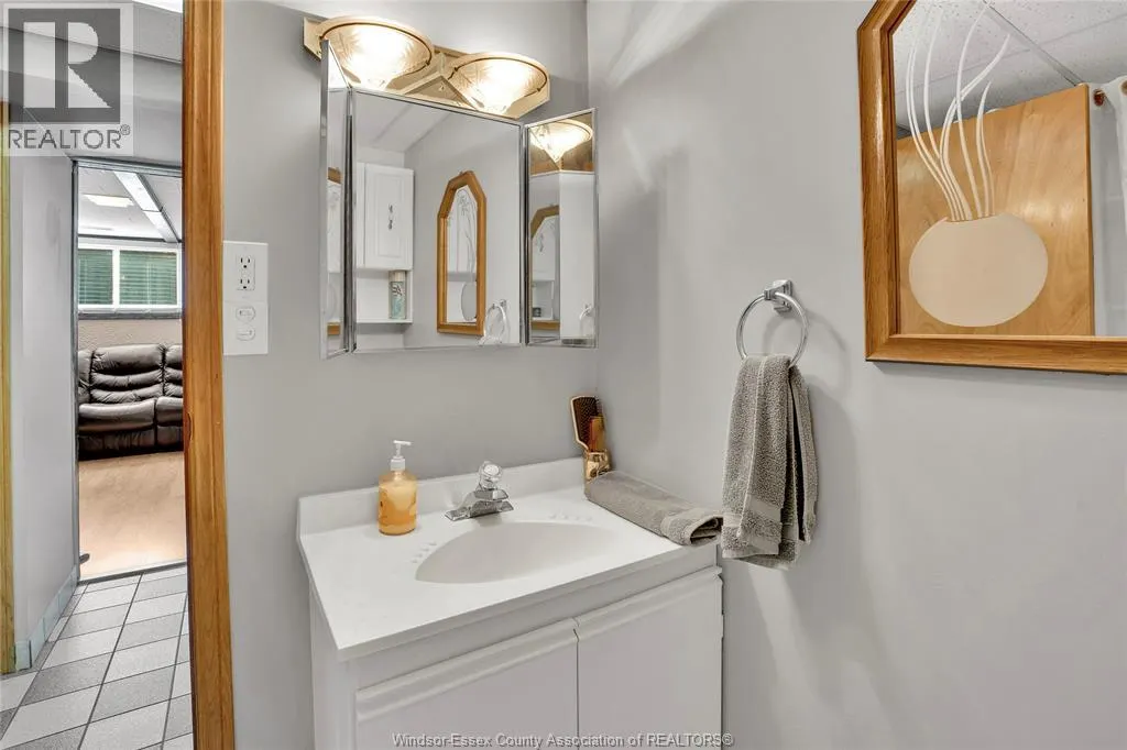 2664 RIVARD