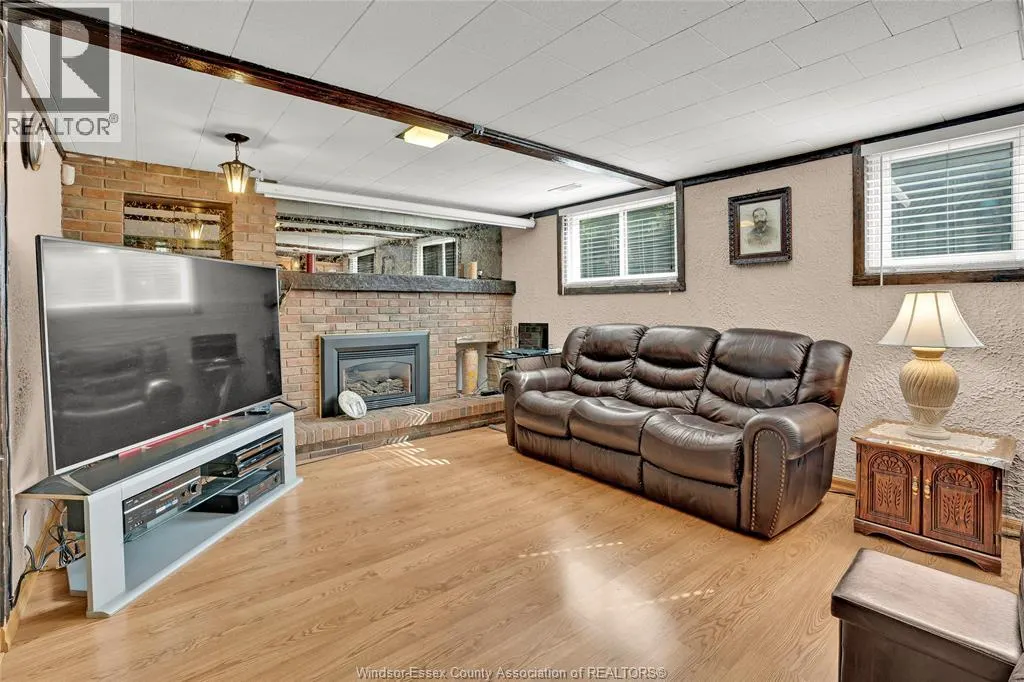 2664 RIVARD