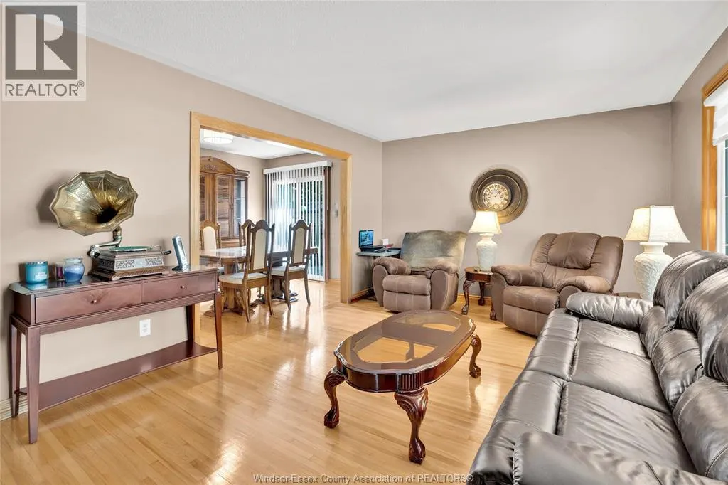 2664 RIVARD
