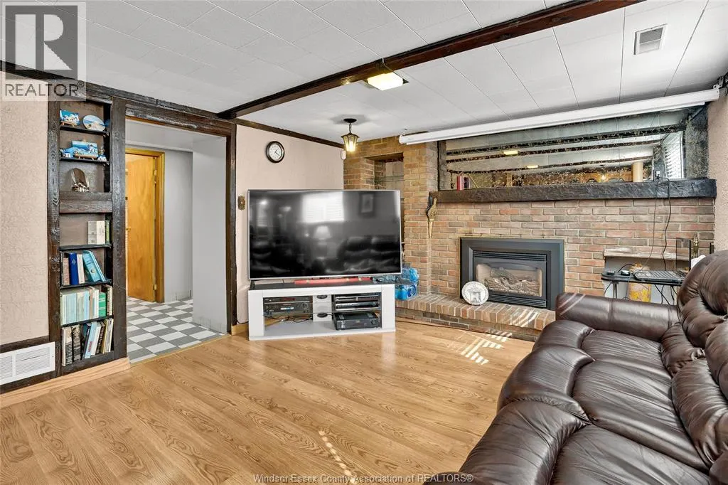 2664 RIVARD