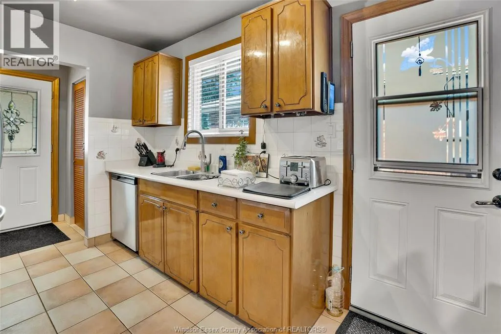 2664 RIVARD