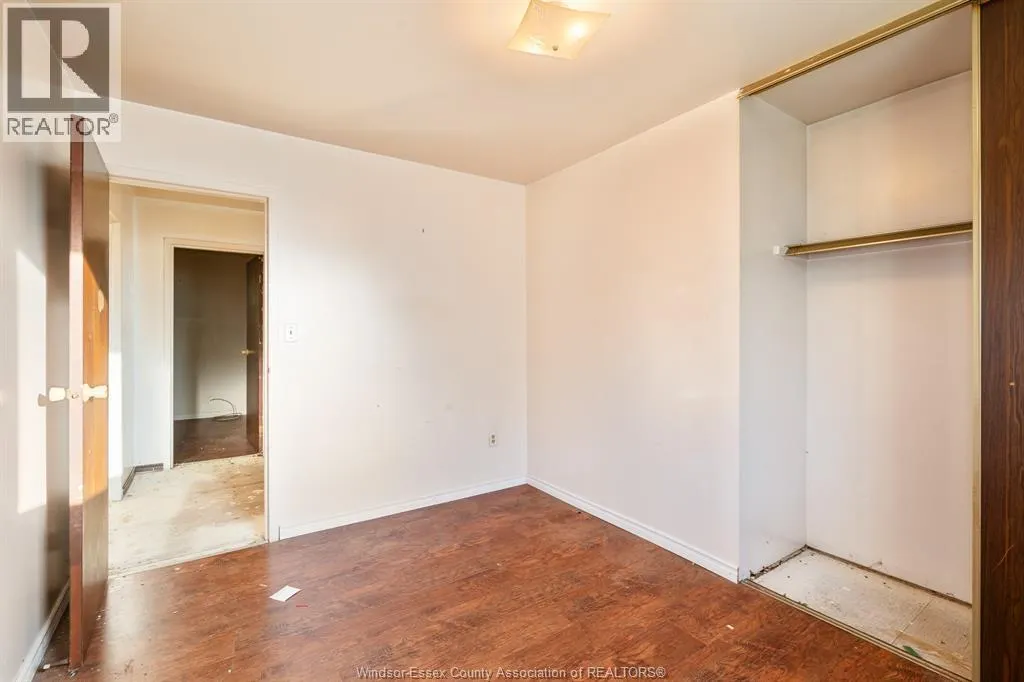 271 BRIEN AVENUE West