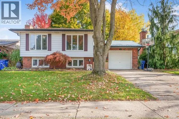 11 Duff CRESCENT