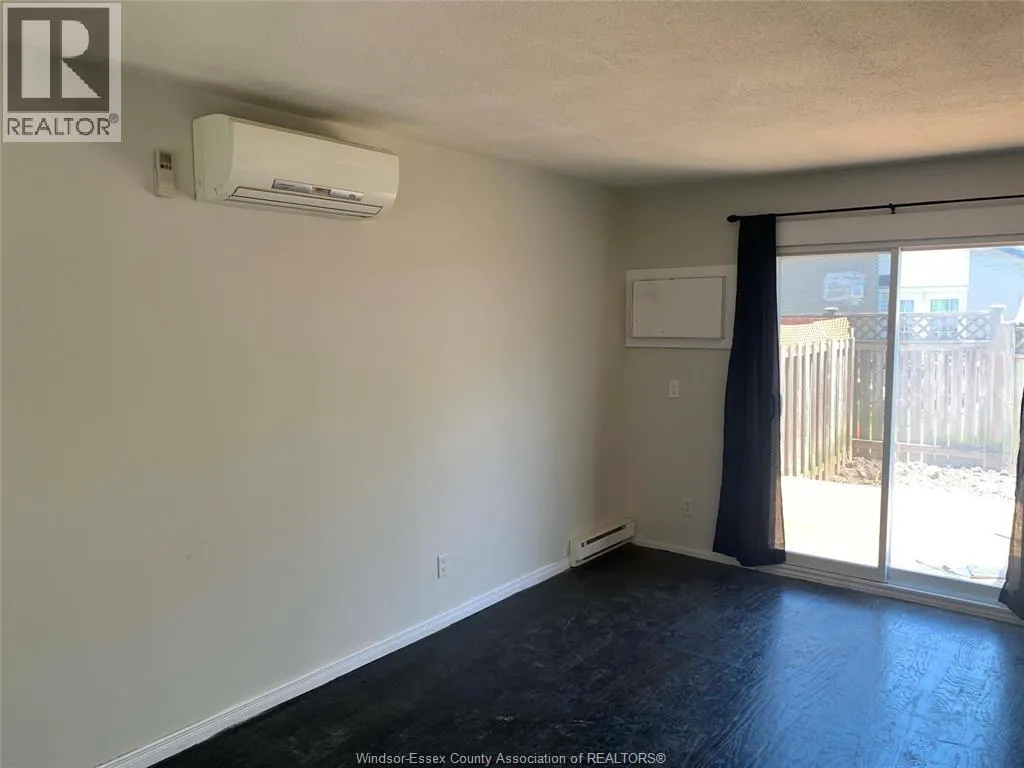 1340 COTTAGE PLACE