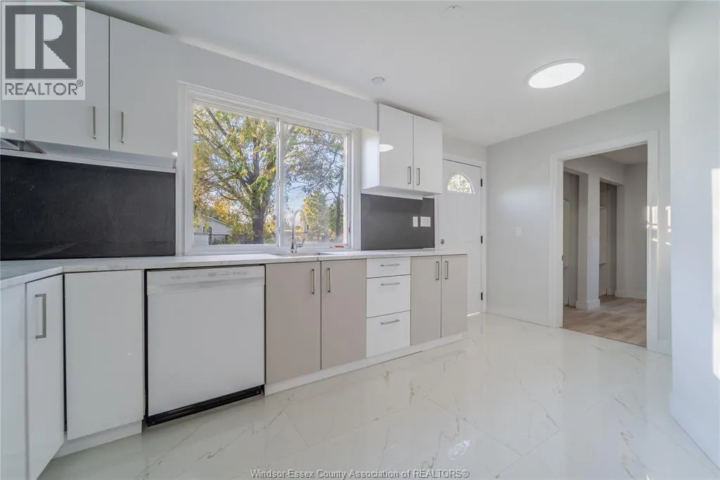 179 Colborne