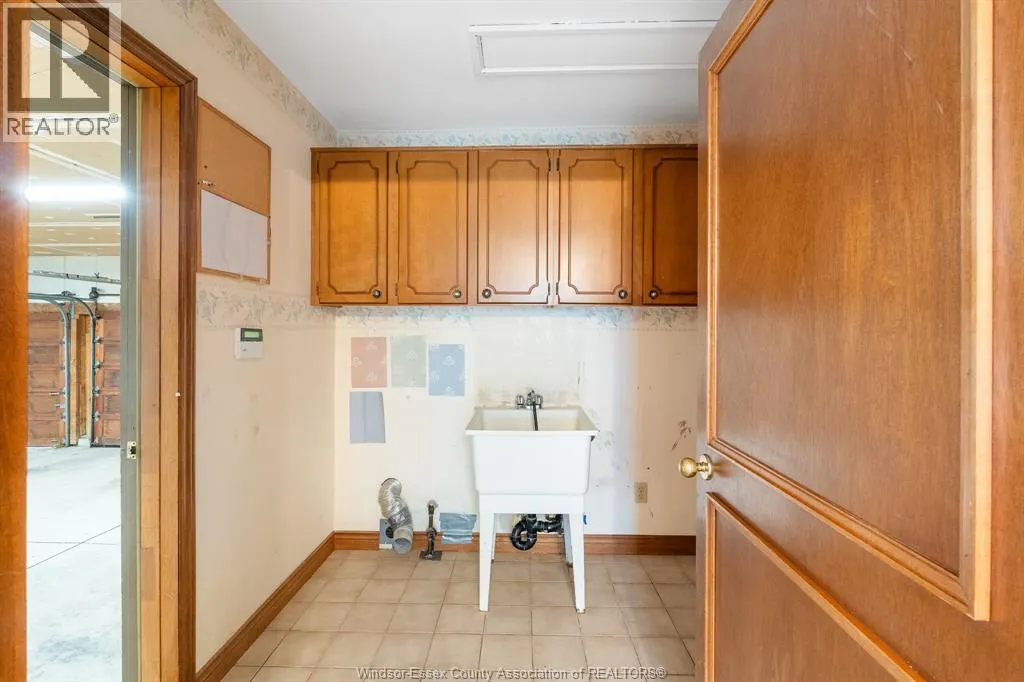 267 ELMGROVE DRIVE
