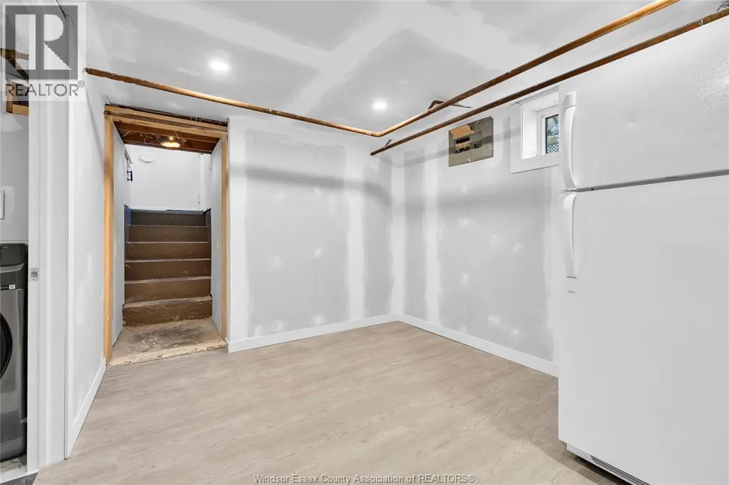7565 St. Rose