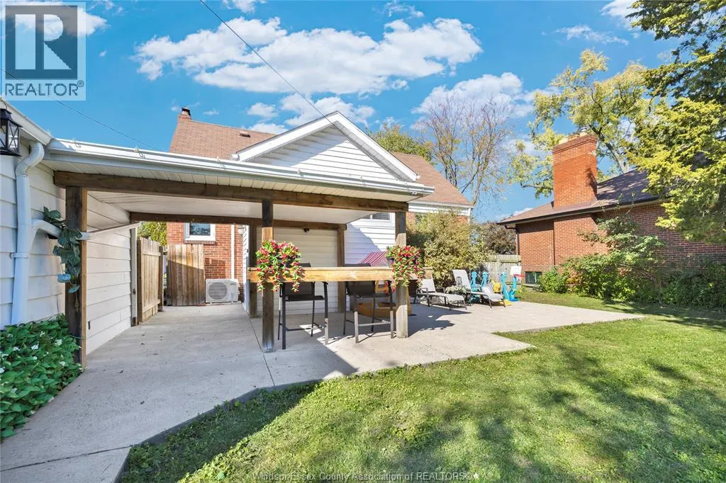7565 St. Rose
