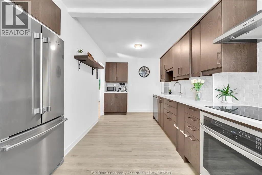 7565 St. Rose