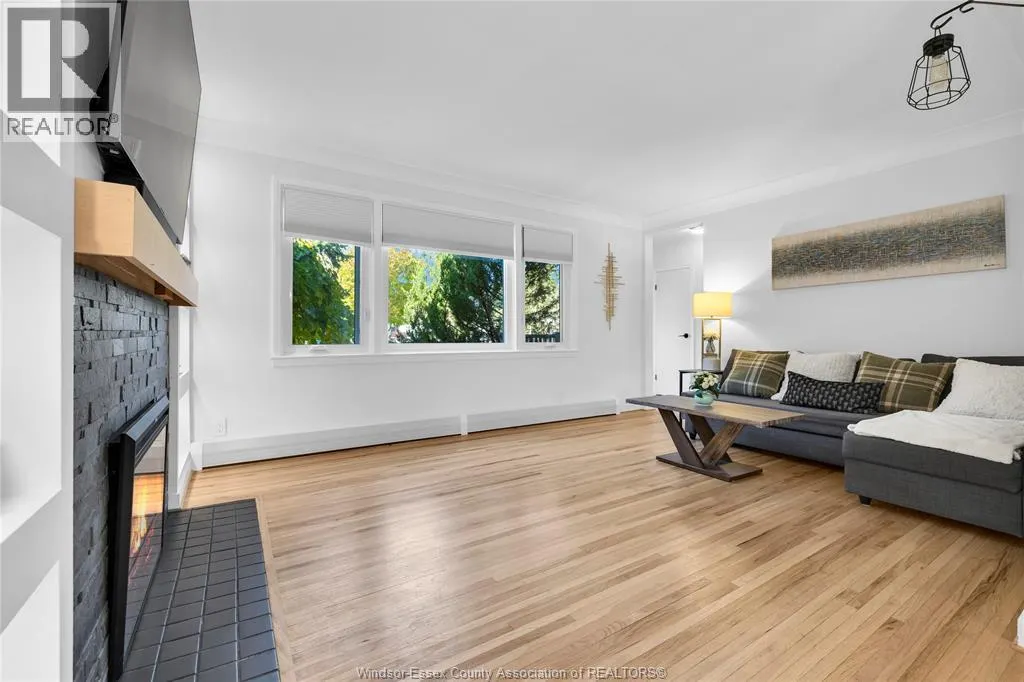 7565 St. Rose