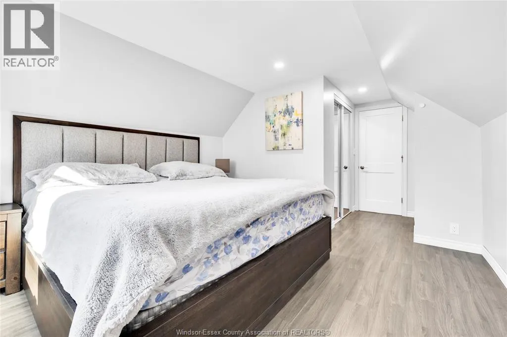 7565 St. Rose
