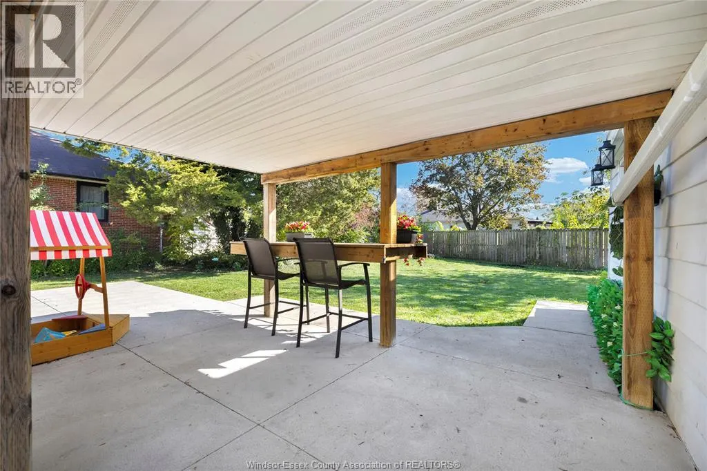 7565 St. Rose