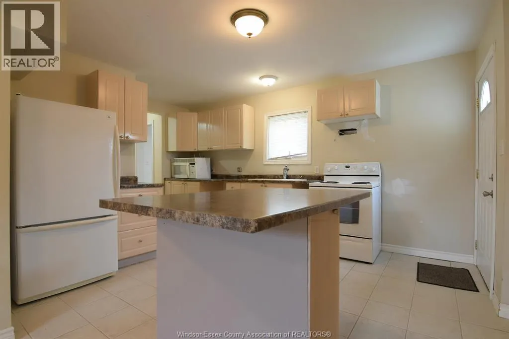 825 BRANT