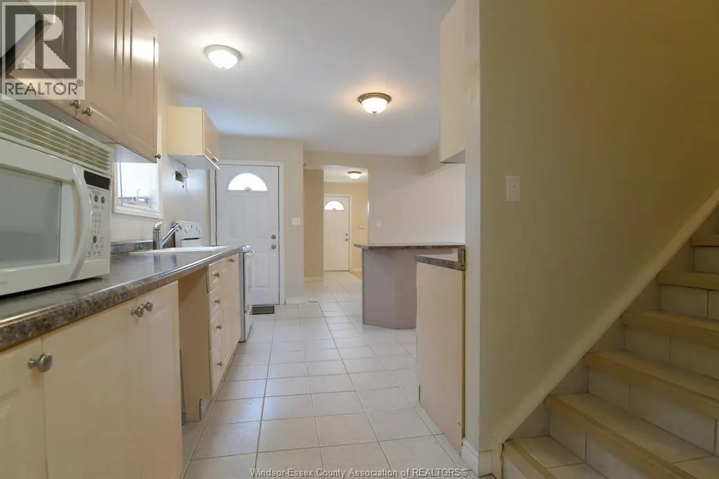 825 BRANT