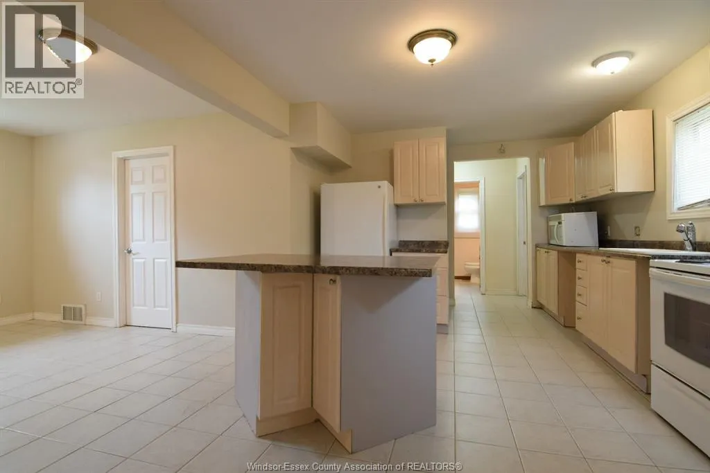 825 BRANT