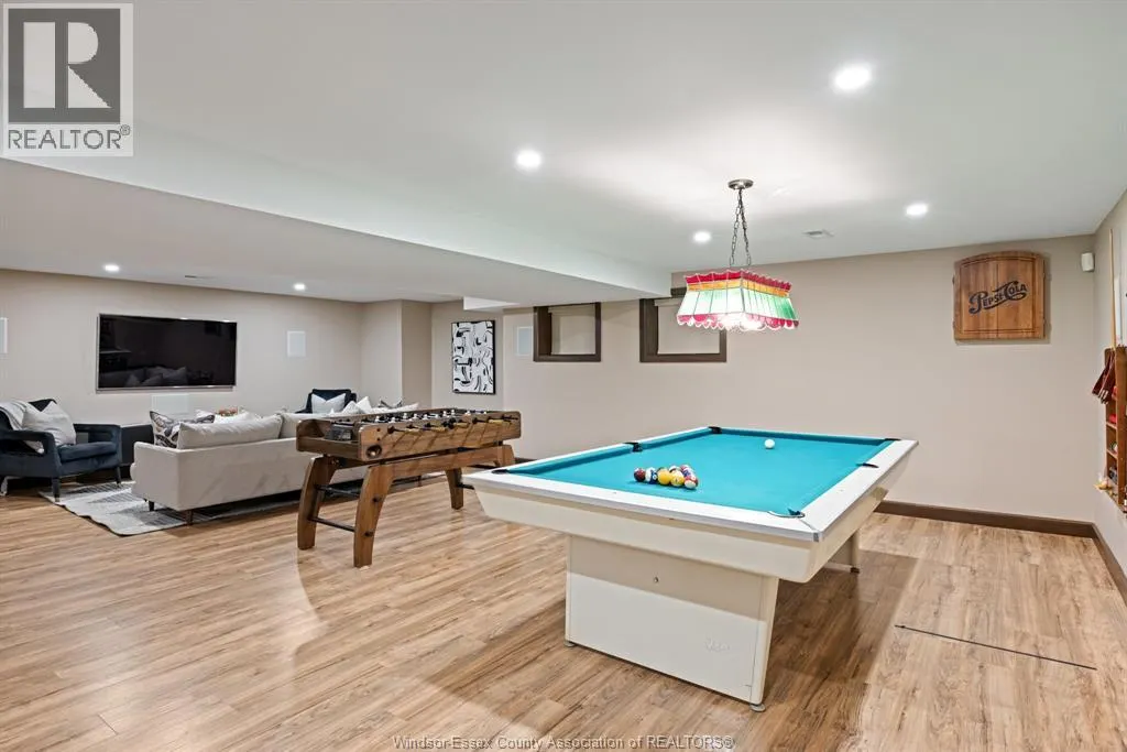 1275 TANGLEWOOD