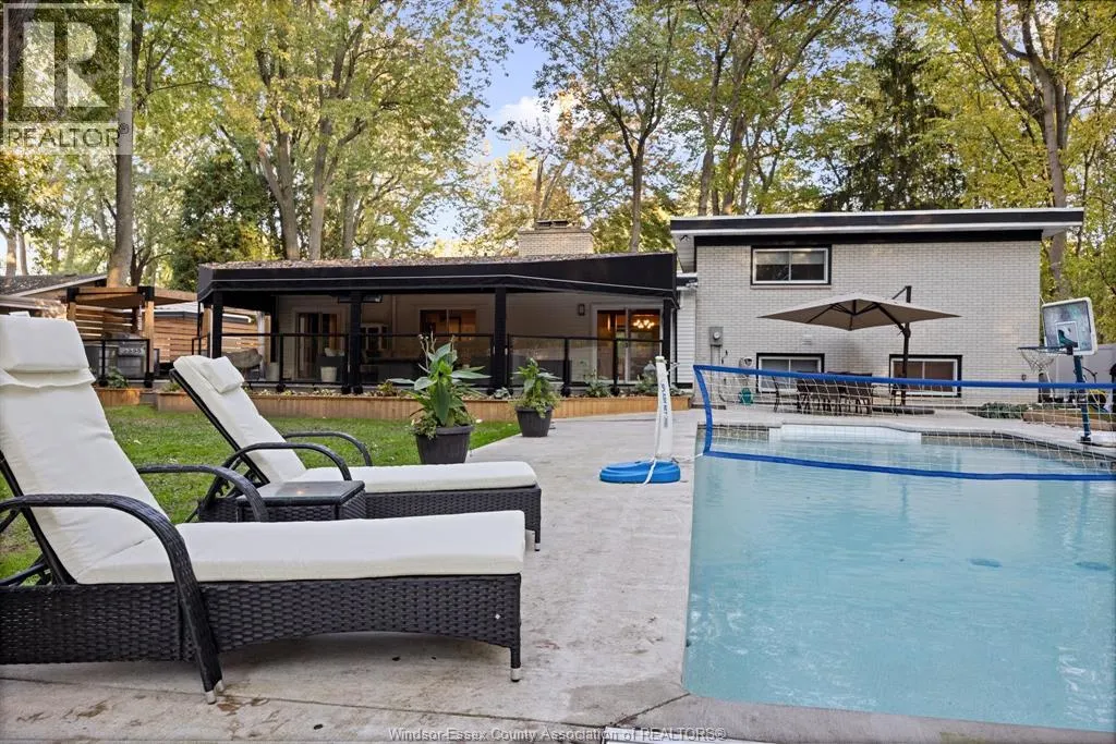 1275 TANGLEWOOD