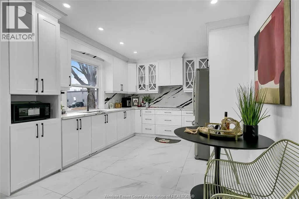 515 BRIDGE AVENUE