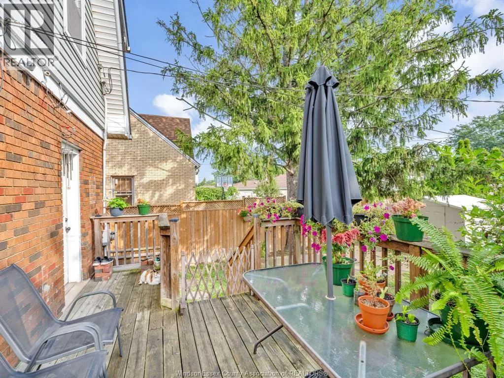 1154 PARENT AVENUE