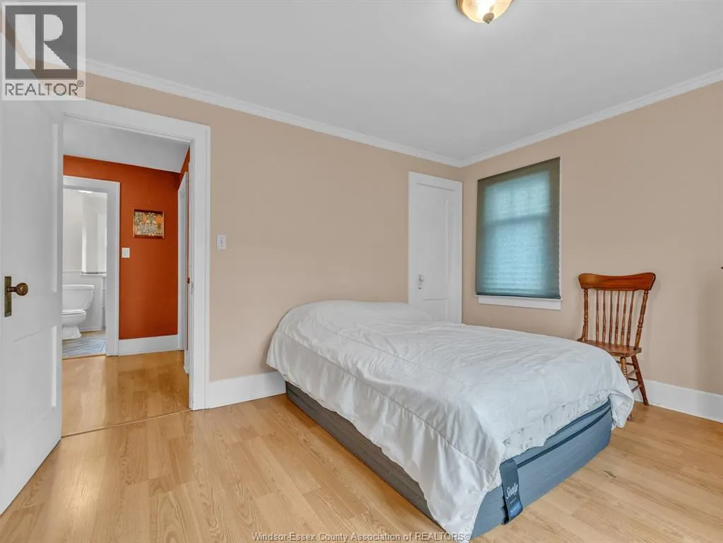 1154 PARENT AVENUE