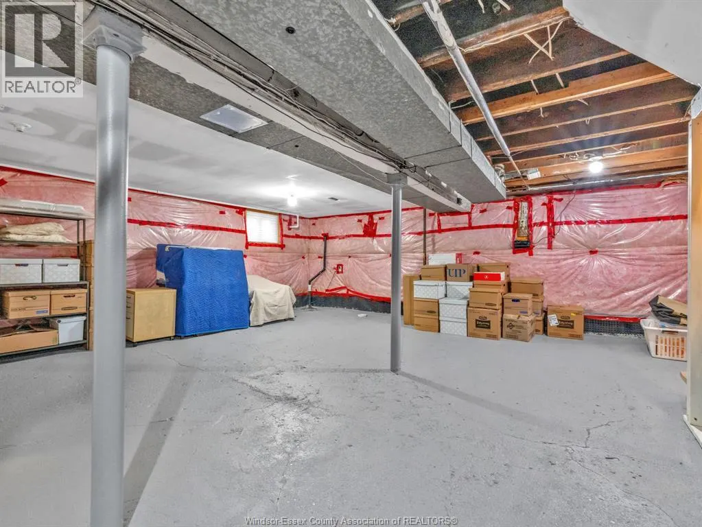 1154 PARENT AVENUE
