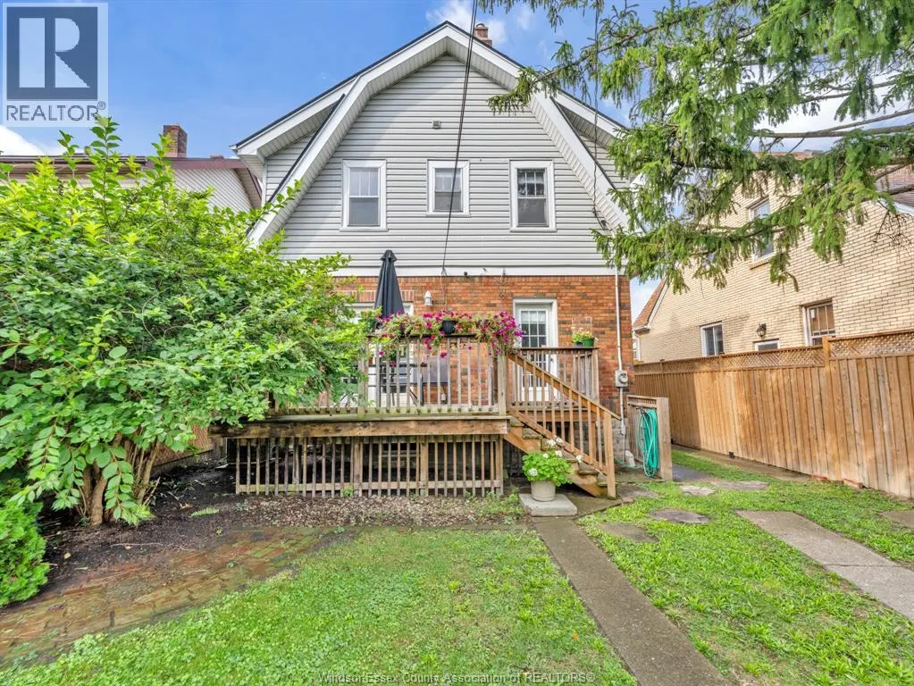 1154 PARENT AVENUE