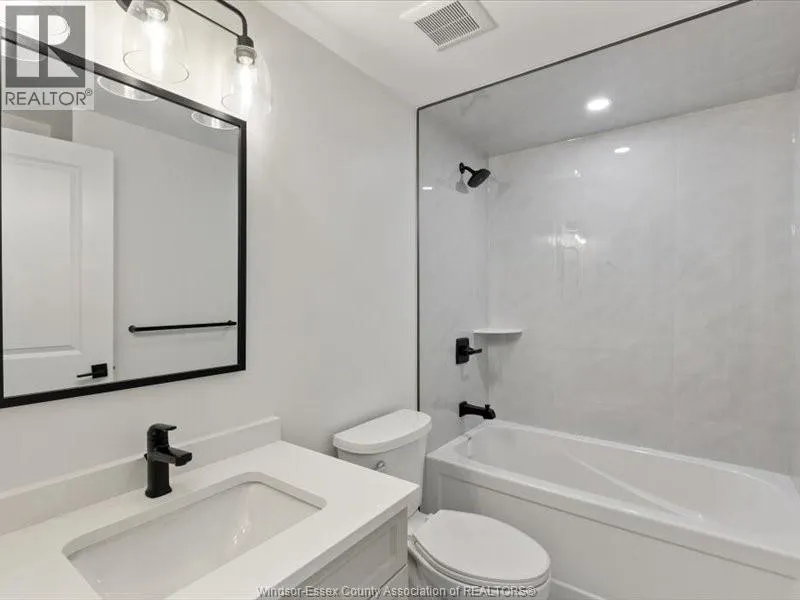 215 D LESPERANCE ROAD Unit# 201