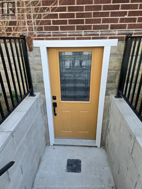 1106 ELM AVENUE Unit# LOWER