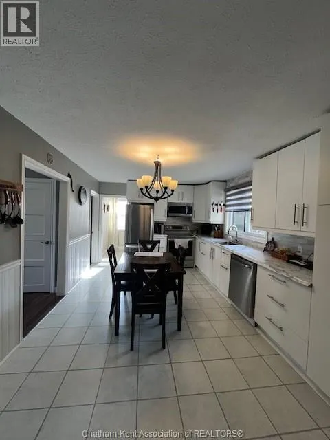 5 STANDAERT ROAD