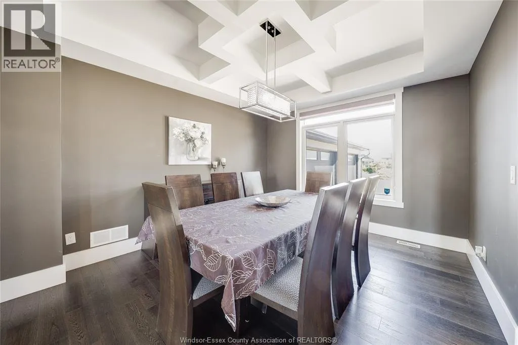 1140 REGENCY CRESCENT