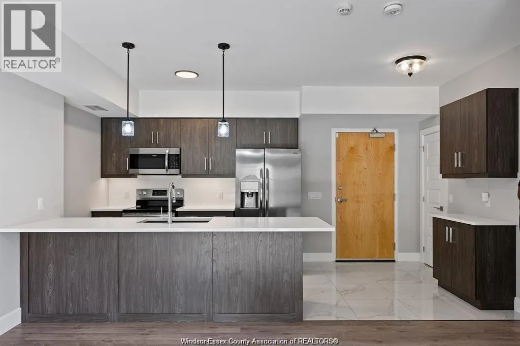 480 FAIRVIEW BOULEVARD Unit# 101